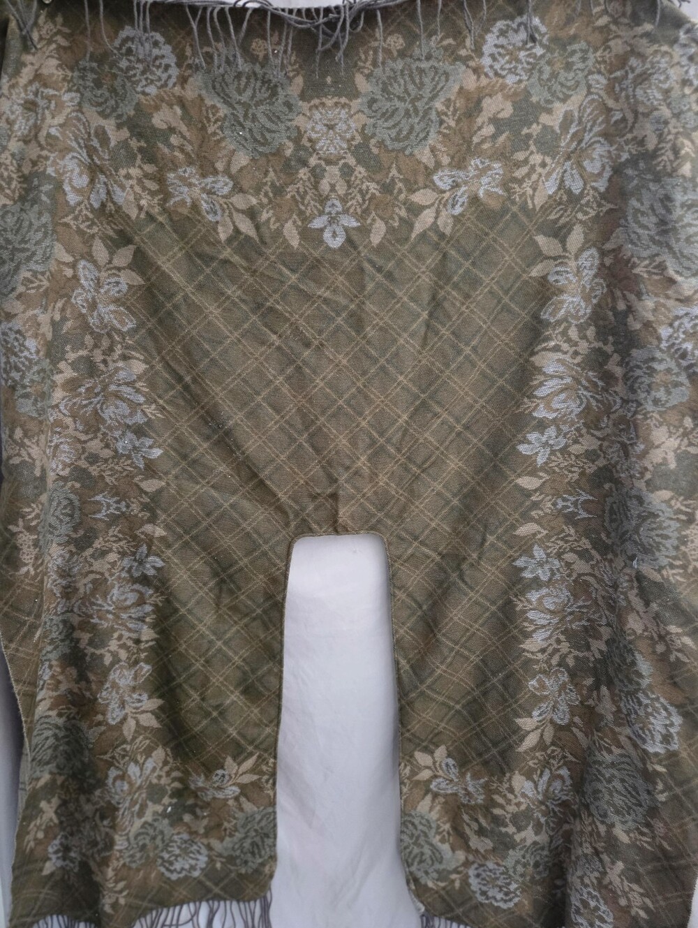 Street Floral Fringe Poncho